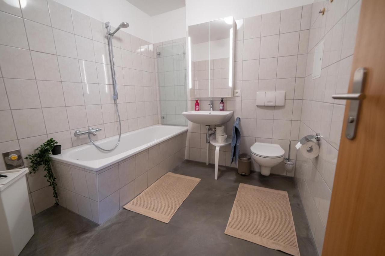Fullhouse - Zwickau - L12 - 2 Single Beds - Nespresso - Smarttv公寓 外观 照片